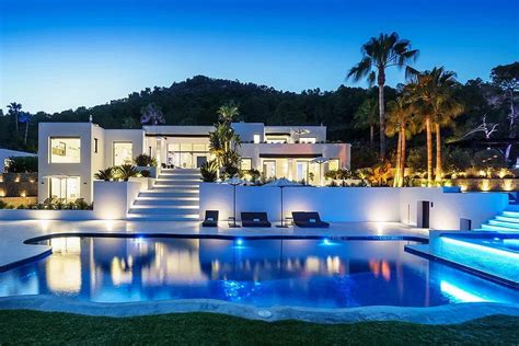 Holiday Luxury Villas in Ibiza